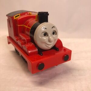 TOMY Thomas and Friends James Train Engine Toy‎ 2004 Pull Back & Go Moving Eyes